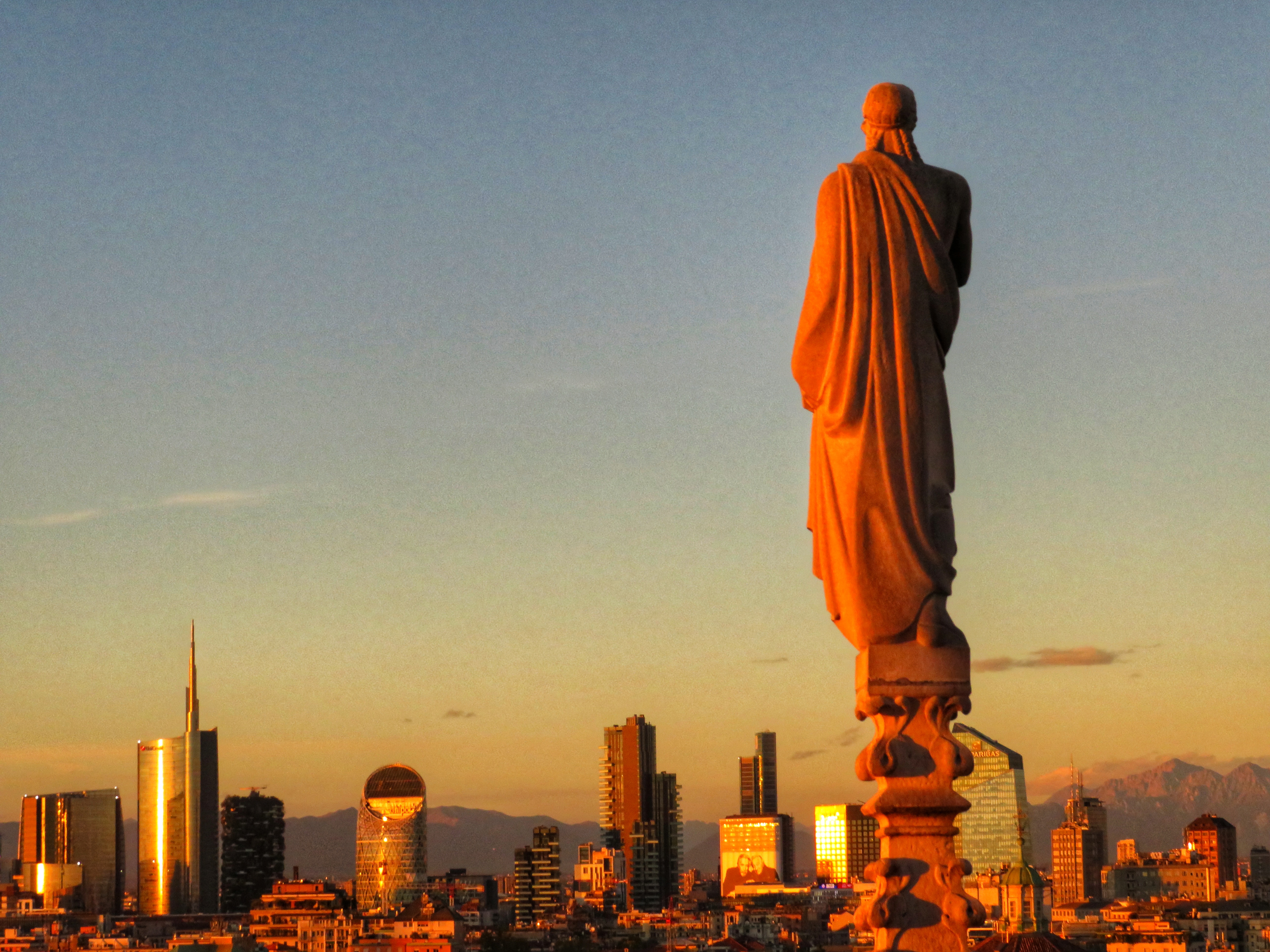 Vista de Milan desde Terraza del Duomo